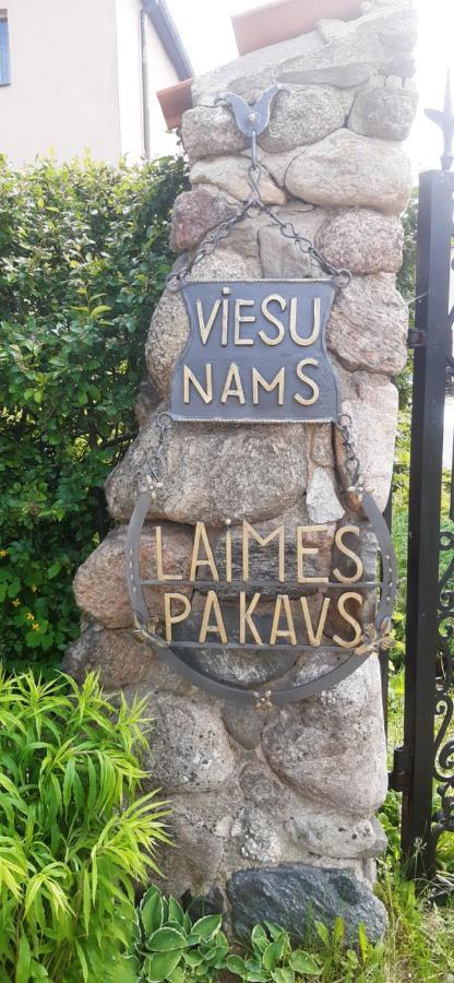 Viesu Nams "Laimes Pakavs" Straupe Exterior foto