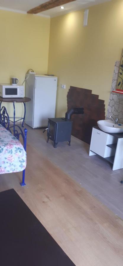 Viesu Nams "Laimes Pakavs" Straupe Exterior foto