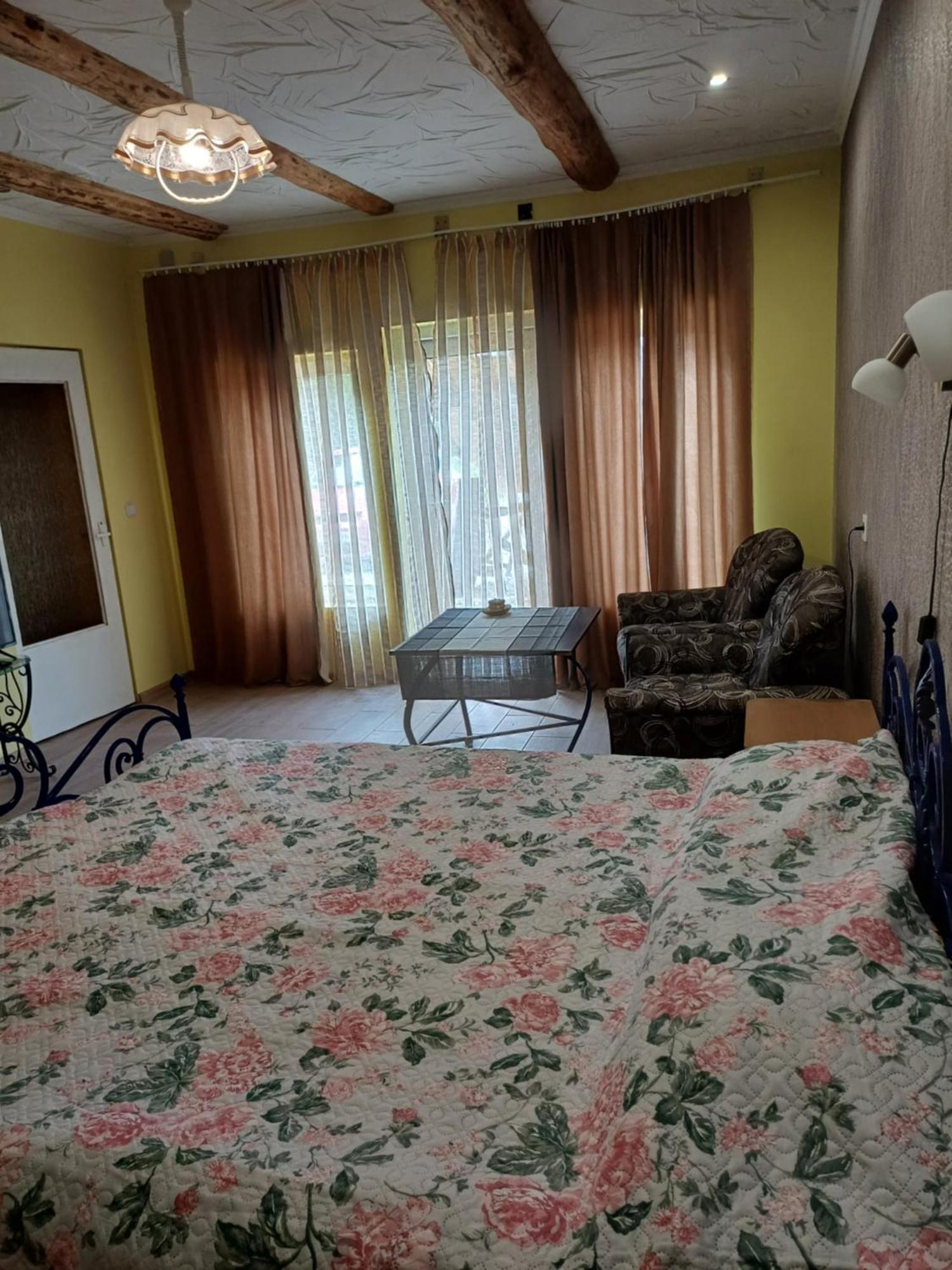 Viesu Nams "Laimes Pakavs" Straupe Exterior foto